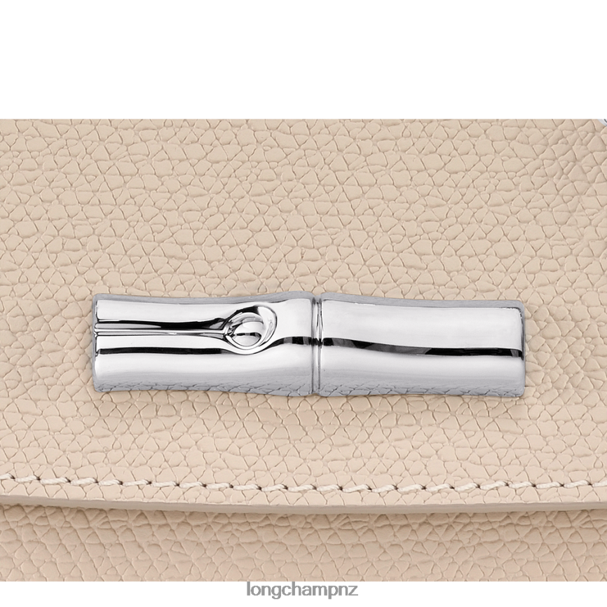 Women Paper Longchamp Roseau Clutch Leather Goods L06408253